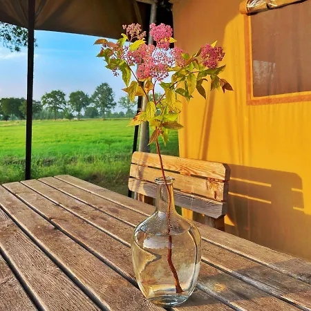 Uylkenshof Safaritenten En Natuurhuisjes Дом отдыха *