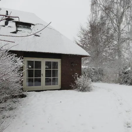 Uylkenshof Safaritenten En Natuurhuisjes Σπίτι διακοπών *