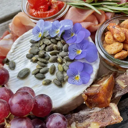 Uylkenshof Safaritenten En Natuurhuisjes Σπίτι διακοπών